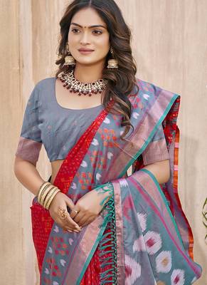 Red & grey silk blend woven design saree with blouse piece 2