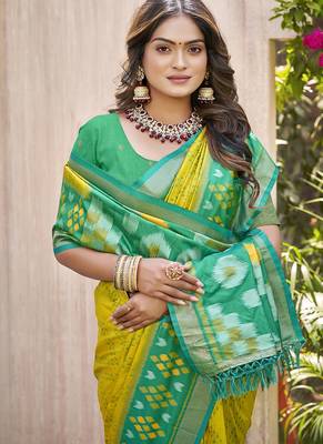 Mustard & green silk blend woven design saree with blouse piece 2