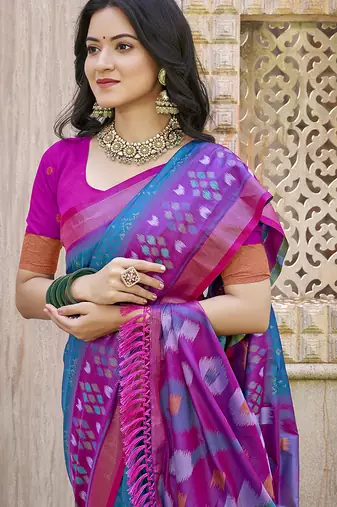 Teal & magenta silk blend woven design saree with blouse piece