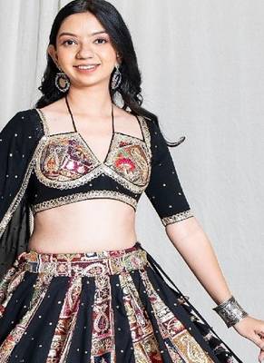 Eternal Vintage Black Outfit 2