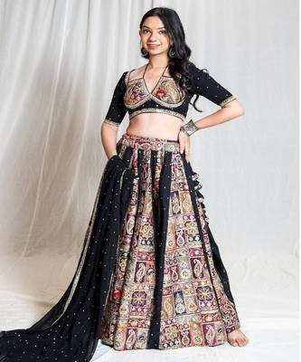 Eternal Vintage Black Outfit 1