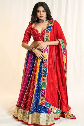 Multi Bandhani Georgette Lampi Set - Red