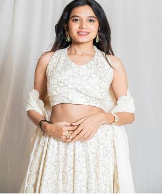 Noor-E-Lakhnavi Outfit 3