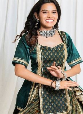 Shades Of Ajrakh - Mashru Handblock EL Outfit - Green 1