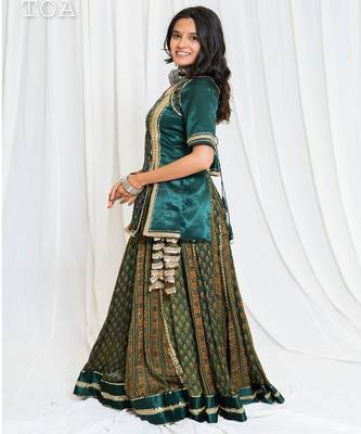 Shades Of Ajrakh - Mashru Handblock EL Outfit - Green 3