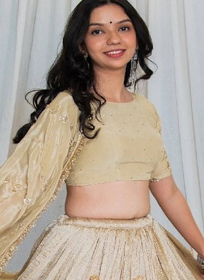 Shades Of Lampi - Crush Silk Sona Lampi Outfit - Beige