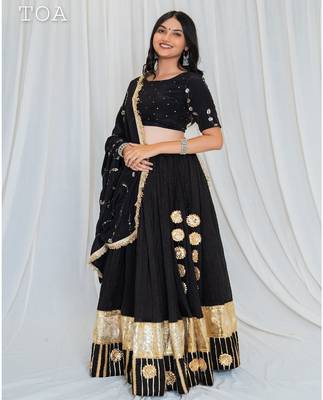 Shades Of Lampi - Crush Silk Sona Lampi Outfit - Black 2
