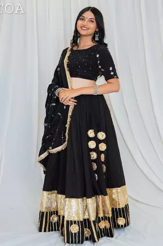 Shades Of Lampi - Crush Silk Sona Lampi Outfit - Black