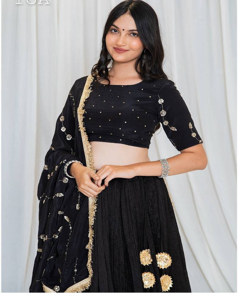 Shades Of Lampi - Crush Silk Sona Lampi Outfit - Black