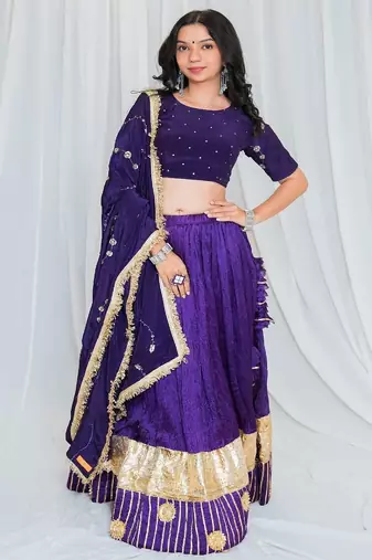 Shades Of Lampi - Crush Silk Sona Lampi Outfit - Jaamuni
