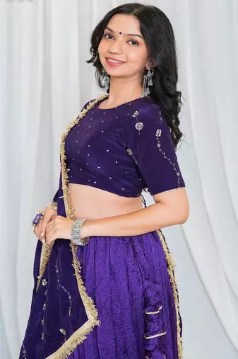 Shades Of Lampi - Crush Silk Sona Lampi Outfit - Jaamuni