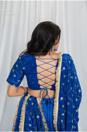 Shades Of Lampi - Crush Silk Sona Lampi Outfit - Neela