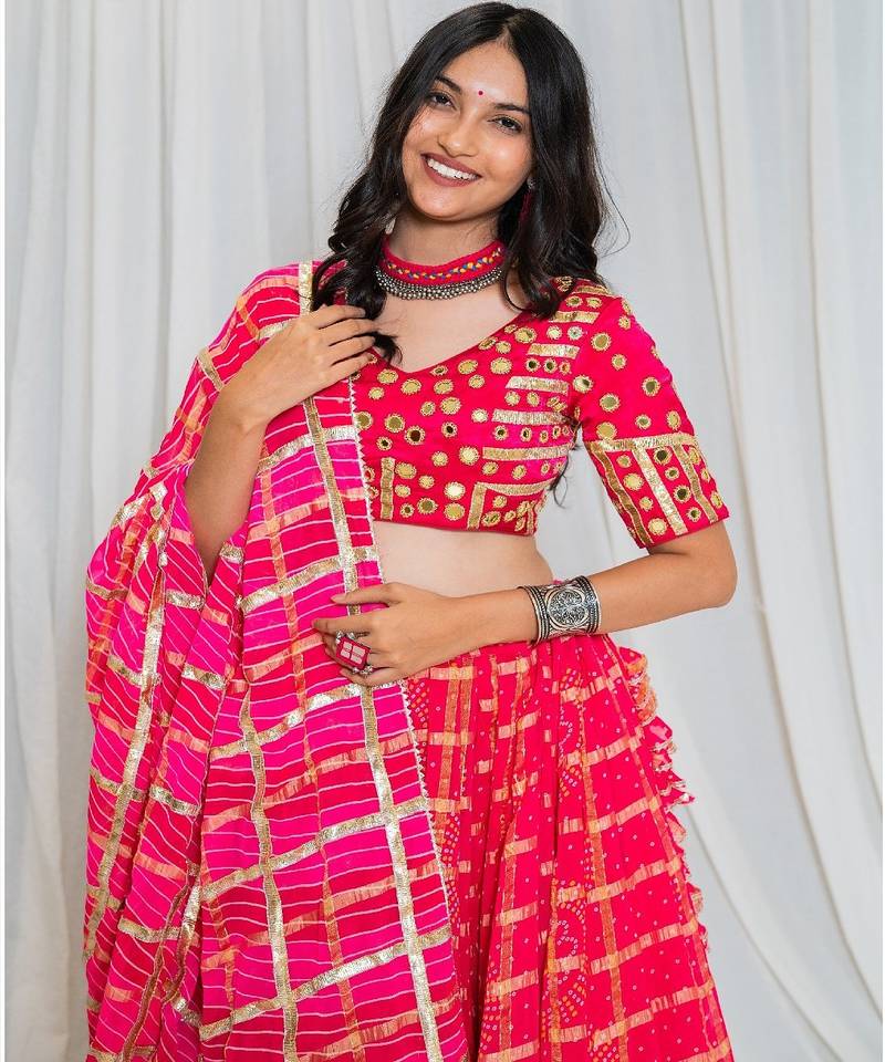 Shades Of Lampi - Gharchola Bandhani Lampi Outfit - Pink