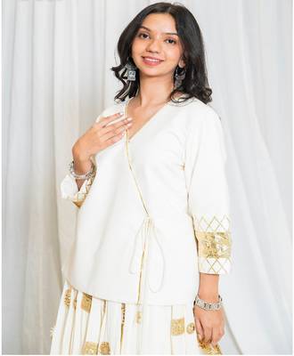 Shades of Lampi - Golden Star Outfit - Off White 2