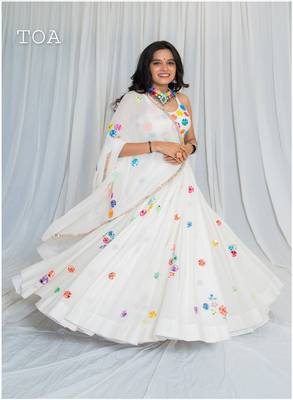 Shades Of Mirror - Random Multi Mirror Work Outfit - Off White 1
