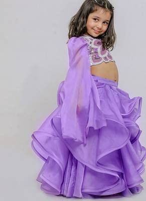 Lilac embroidered silk organza lehenga set 3