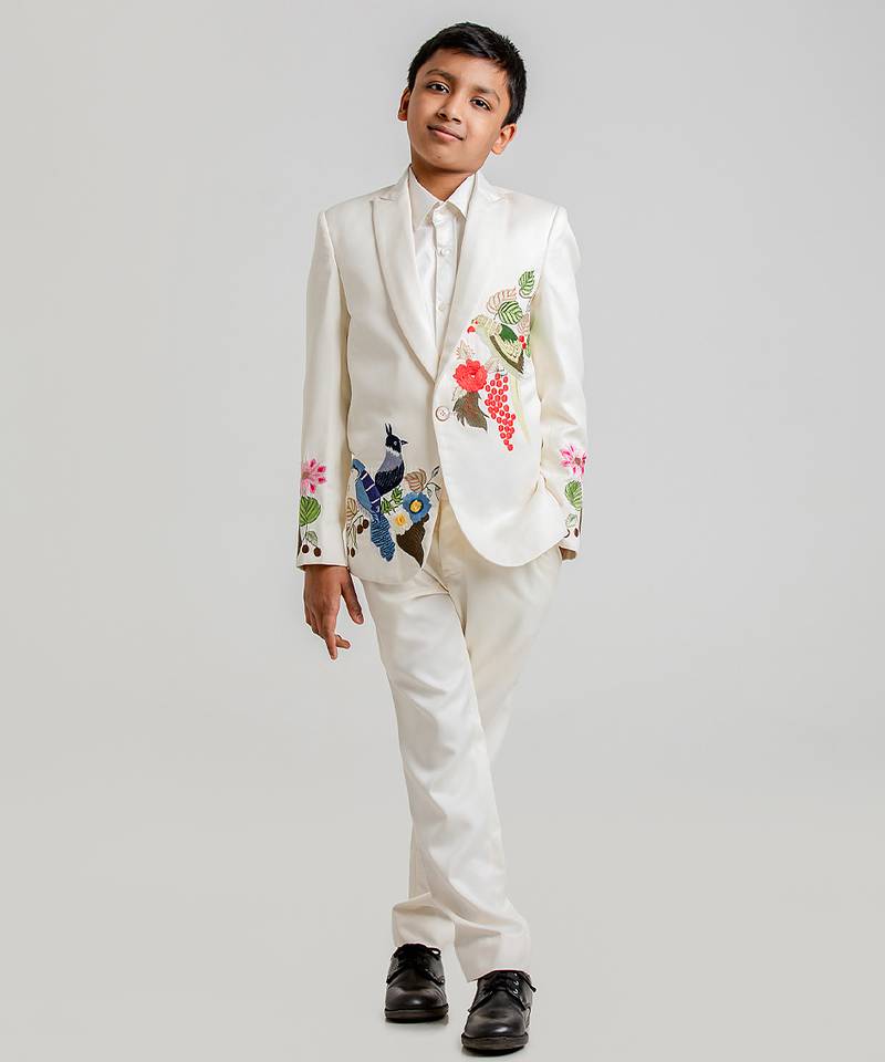 Ivory embroidered cotton tuxedo set