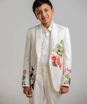 Ivory embroidered cotton tuxedo set 4