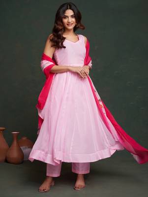 Viscos organza suit with viscose dayeble organza hand painted dupatta stiched  suit 3