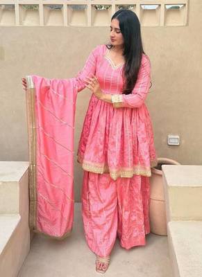 Women's pink zari stripe peplum kurta palazzo set with dupatta 2