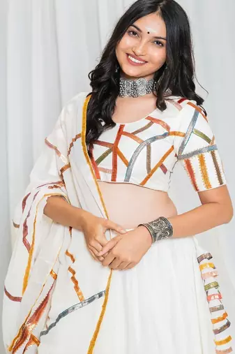 Shades Of Lampi - Matrix Design Outfit - EL - Off White