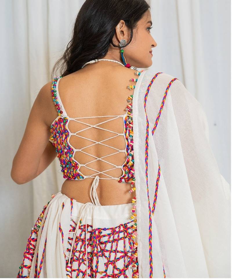 Shades of Threads - Brainstorm Outfit - Off white