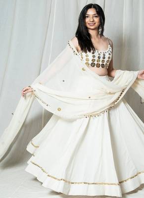 Tamba Twirl Off white 1