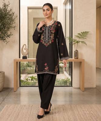 Black rayon thread & sequence farshi salwar kurta set for women 2