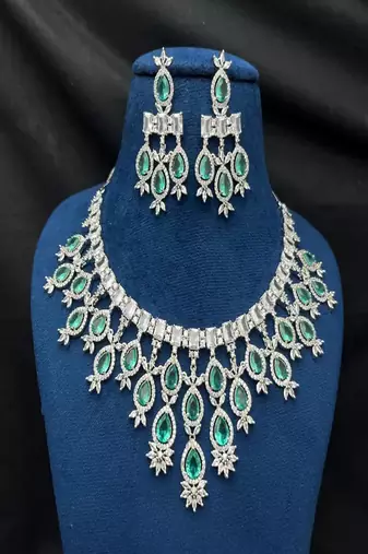 Emerald Pear Cut Choker Necklace Earring Set, Silver Finish Statement Jewelry