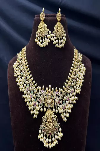 Antique Gold Temple Jewelry Set – Goddess Lakshmi Haram Necklace, Pearl Earrings