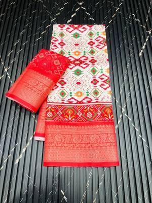 Multi color 4 Ikkat Patola Printing With Hand Made Tassels Fumka Dola Silk Saree 4