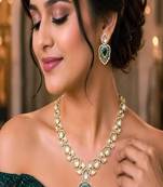 Emerald Green Kundan Necklace Set, Gold Teardrop Bridal Jewelry