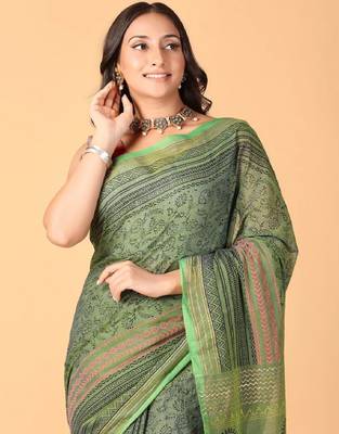 Green handblock printed saree with blouse 5