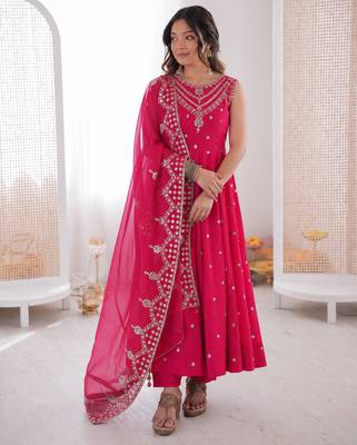 pink  silk blend embroidered with sequence anarkali suit 1
