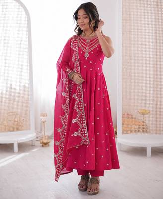 pink  silk blend embroidered with sequence anarkali suit 2