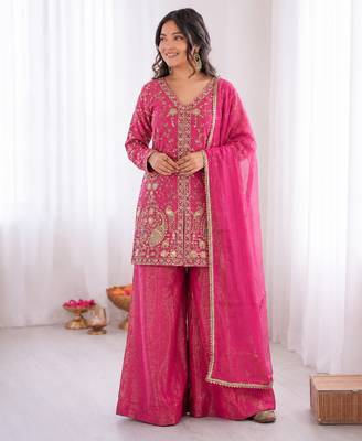 pink  silk blend embroidered with sequence plazzo suit 3