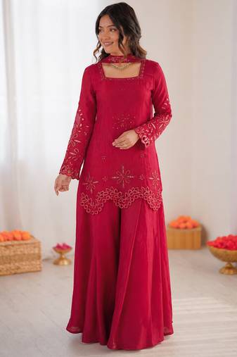 pink  silk blend thread with sequence plazzo suit