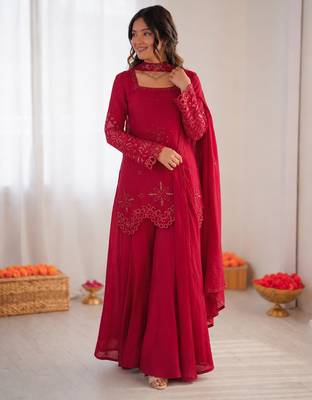 pink  silk blend thread with sequence plazzo suit 2