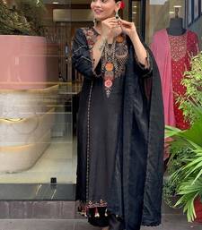 Designer black floral embroidered kurta palazzo set for women