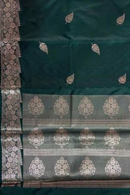 Bottle green semi kataan silk banarasi saree with beautiful floral booti zari work 4