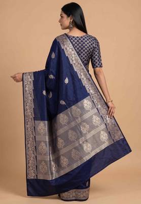 Navy blue semi kataan silk banarasi saree with beautiful floral booti zari work 2