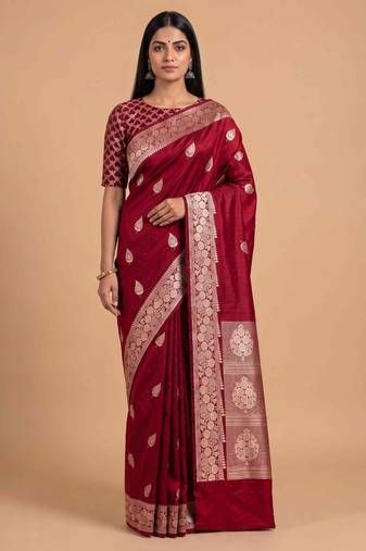 Red semi kataan silk banarasi saree with beautiful floral booti zari work