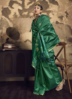Green Silk blend with handloom weaving festival wear saree 2