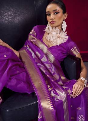 Magenta satin linen handloom weaving silk festival wear saree 3