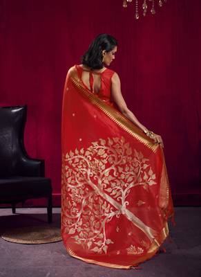 Red satin linen handloom weaving silk festival wear saree 3