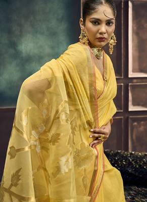 Mustard munga silk blend handloom weaving festival wear saree 4