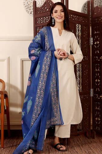 Cream chanderi silk blend v neck kurta pant set with printed blue dupatta | readymade suit
