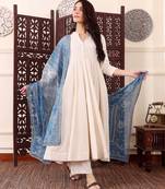 Cream chanderi silk solid kurta pant set with blue printed dupatta