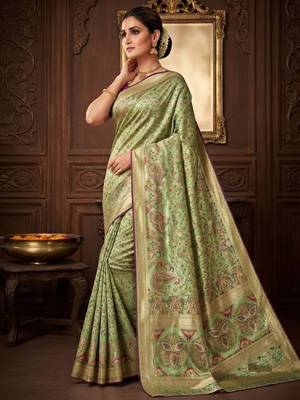Light Parrot Green Color Kasmiri Motif Jungal Flowers Jaal Weaving With Naylon Viscose Kasmiri Pasmina Silk Saree 2