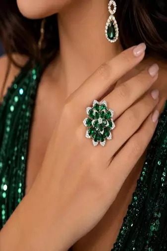 Elegant Emerald Green Flower Ring - Sparkling Cubic Zirconia Floral Statement Jewelry